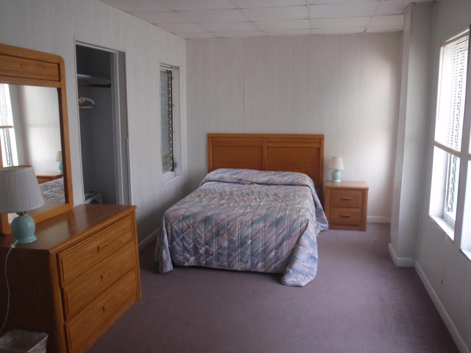 Majestic Hotel & Apartments Ocean City Room photo